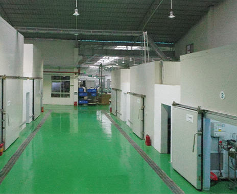 空氣(qi)能(néng)烘幹實驗(yàn)室